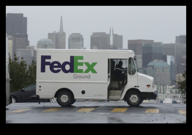 Livrări urbane Cum vehiculele comerciale țin orașele în mișcare 4 Livrări urbane: rolul esențial al vehiculelor comerciale în logistica orașului