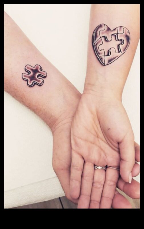 Legături simbolice: tatuaje de cuplu care celebrează dragostea eternă