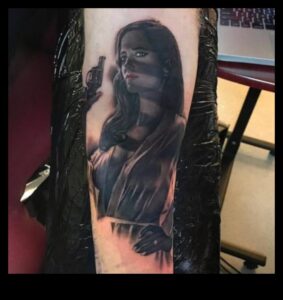 Adevărat vieții: tatuaje cu realism captivant pentru tine